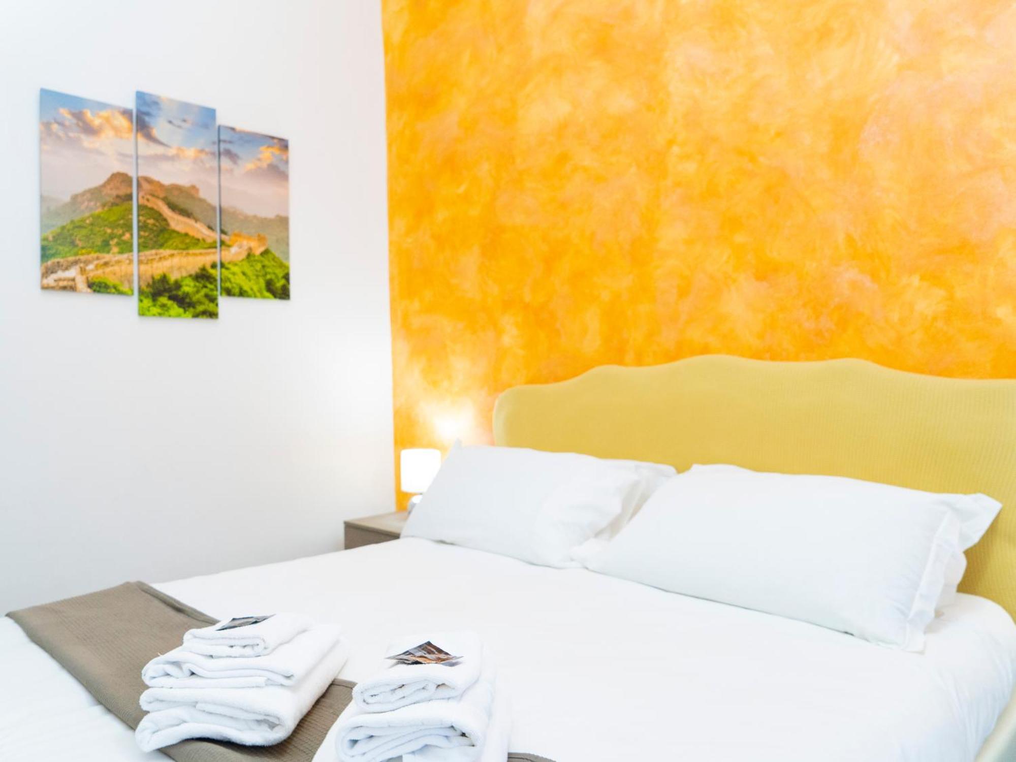 Frühstückspension Salotto Piramide 3*