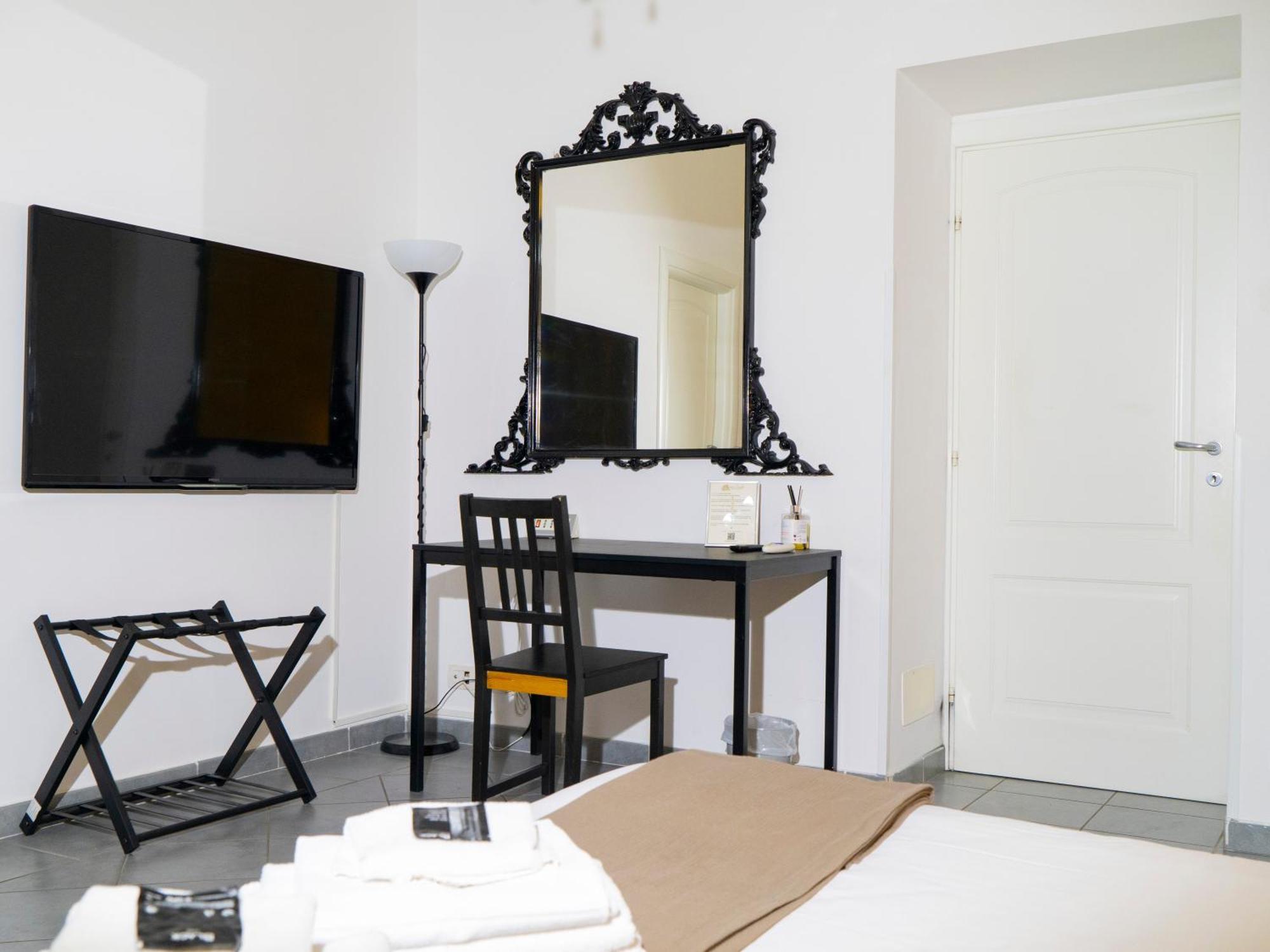 Bed & Breakfast Salotto Piramide Rom