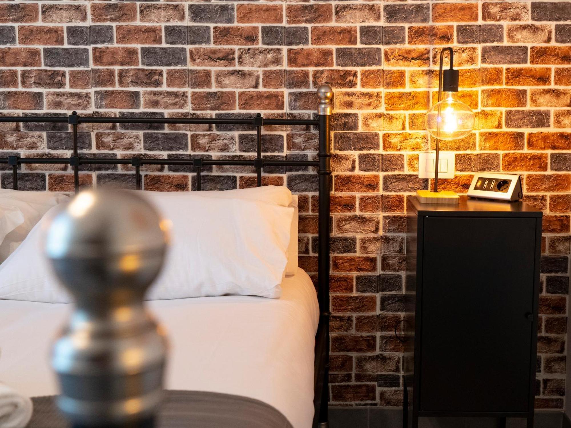 Salotto Piramide Bed & Breakfast Rom